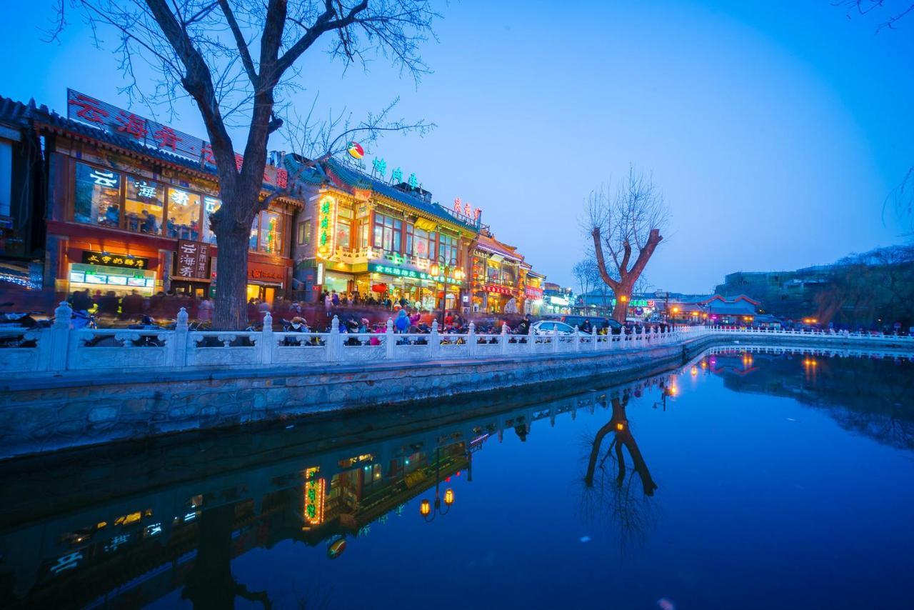 The East Hotel-Very Close To The Drum Tower,The Lama Temple,Houhai Bar Street,And The Forbidden City,There Are Many Old Beijing Traditional Hutongs Around The Hotel ,Experience The Culture Of Old Beijing Hutongs,Near Exit A Of Shichahai On Metro Line Экстерьер фото